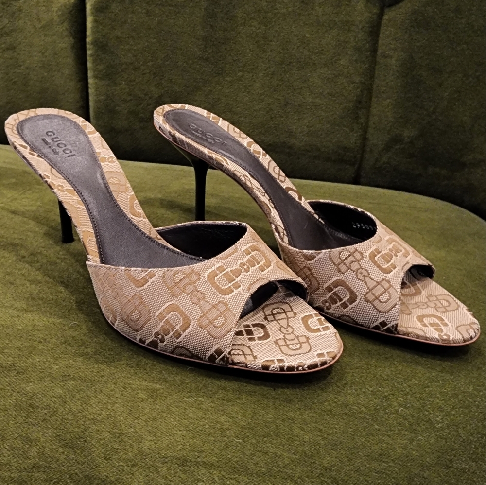 Gucci sandals heels 39.5